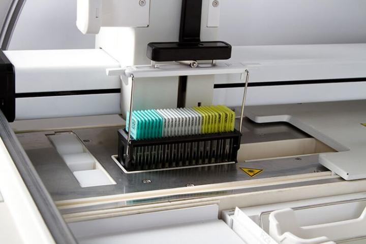 Precise Reagent Management and Cost Control with Unique Single Slide Counting